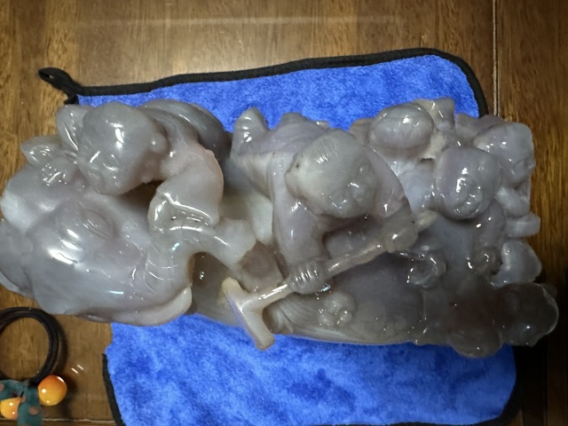 古玩玉器瑪瑙雕“童子洗象”擺件拍賣,當前價格18500元