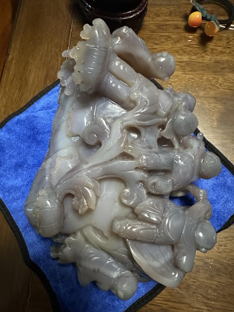 古玩玉器瑪瑙雕“童子洗象”擺件拍賣,當前價格18500元
