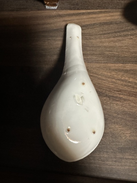 古玩陶瓷蝶紋粉彩湯勺拍賣,當前價格600元