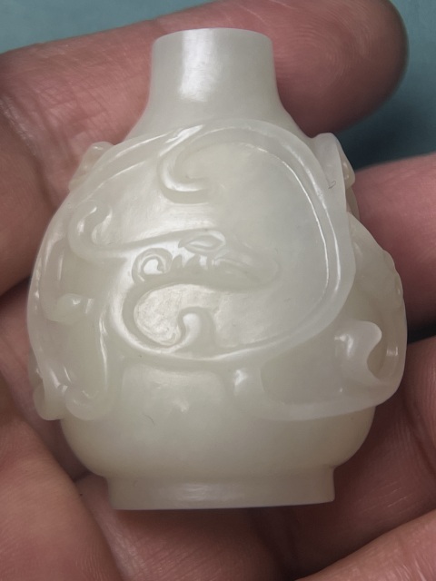 古玩玉器清中期白玉龍鳳紋鼻煙壺拍賣,當前價格68800元