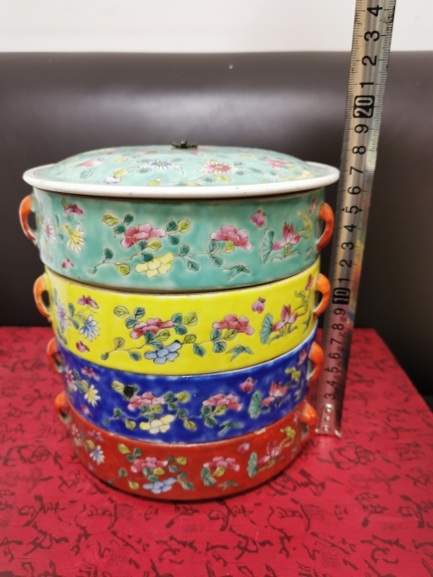 古玩陶瓷粉彩花卉紋食盒拍賣，當前價格5500元