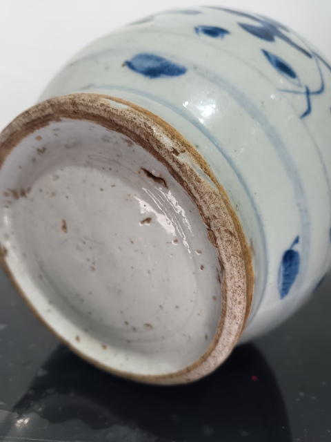 古玩陶瓷明末清初花卉紋青花罐拍賣,當前價格4600元
