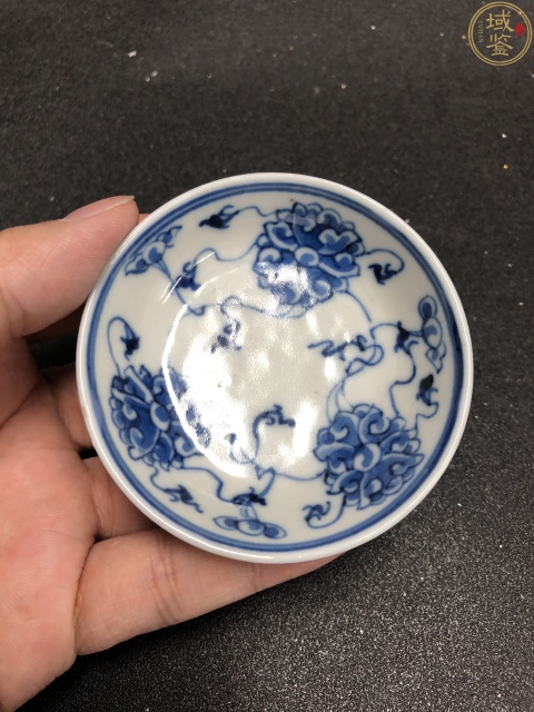 古玩陶瓷一對大清光緒年製本朝官窯款青花纏枝花卉筆添拍賣,當(dāng)前價格2980元