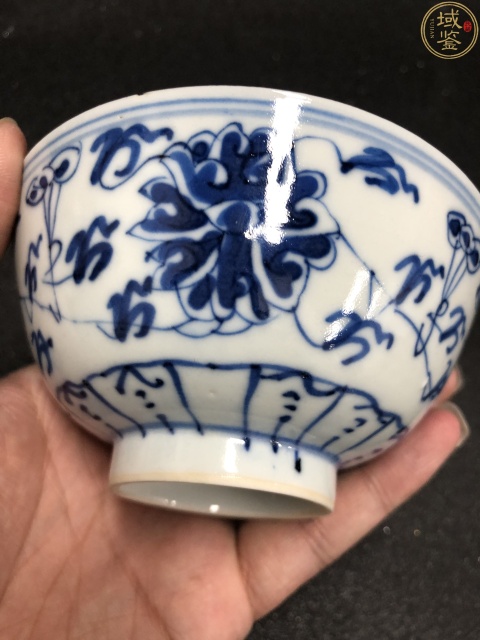 古玩陶瓷大清光緒年製本朝官窯款青花纏枝寶相蓮紋茶碗拍賣,當(dāng)前價(jià)格2980元