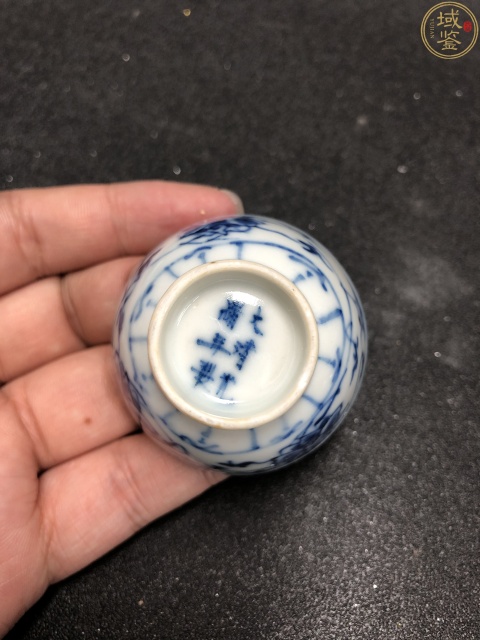 古玩陶瓷一對大清光緒年製本朝款青花纏寶相蓮紋杯拍賣，當前價格2680元