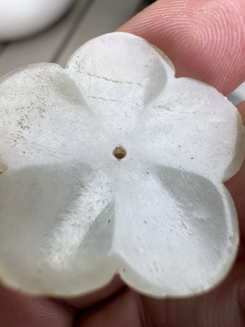古玩玉器明代.和田玉帽花拍賣，當(dāng)前價(jià)格1900元