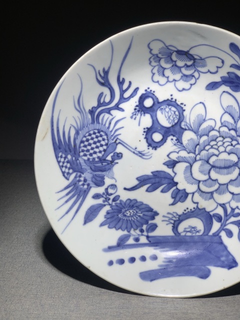 古玩陶瓷（清中早期）青花鳳凰牡丹花紋大盤（館藏精品）拍賣，當前價格0元