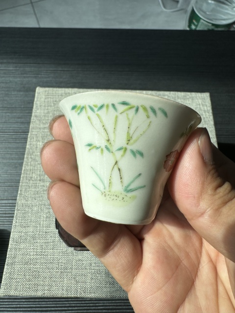 古玩陶瓷清中·花卉紋粉彩馬蹄杯拍賣，當前價格3600元