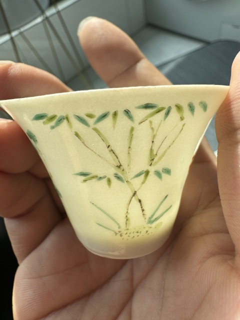 古玩陶瓷清中·花卉紋粉彩馬蹄杯拍賣，當前價格3600元