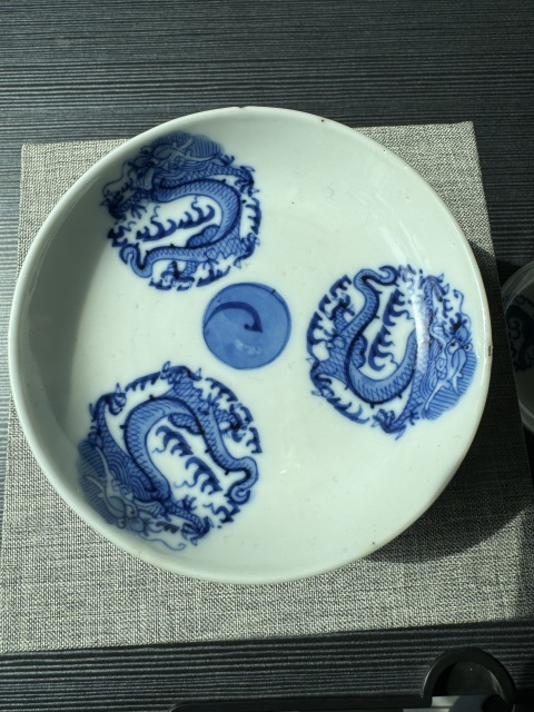 古玩陶瓷清中·青花團龍紋盤拍賣，當前價格1500元