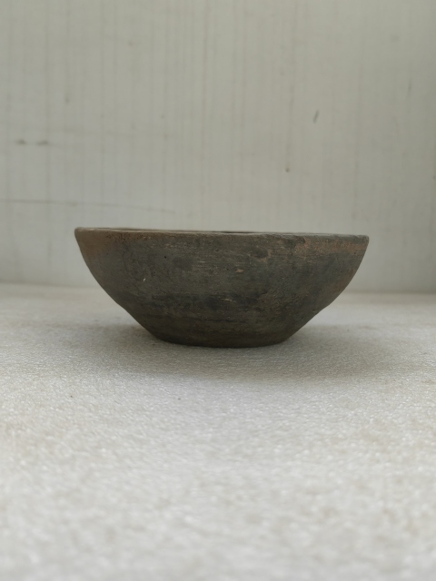 古玩陶瓷灰陶碗拍賣,當前價格550元