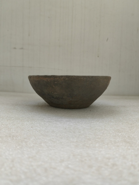 古玩陶瓷灰陶碗拍賣,當前價格550元