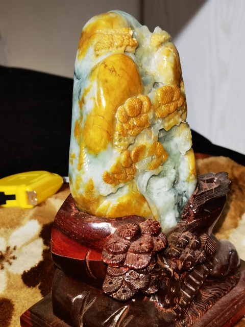 古玩玉器翡翠山子拍賣，當前價格2000元