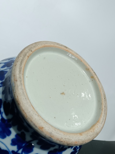 古玩陶瓷晚清花卉紋馬蹄尊拍賣,當前價格2980元