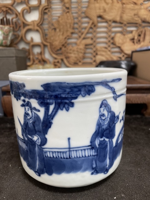 古玩陶瓷三星高照?qǐng)D青花圈足筒式香爐拍賣(mài),當(dāng)前價(jià)格5000元