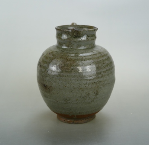 古玩陶瓷元代.龍泉窯青瓷執壺(1279-1368)拍賣,當前價格7999元