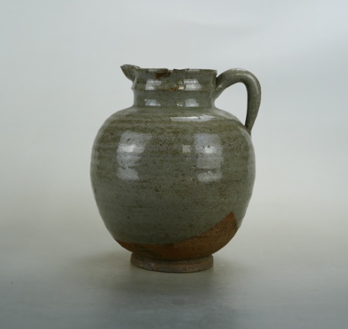 古玩陶瓷元代.龍泉窯青瓷執壺(1279-1368)拍賣,當前價格7999元