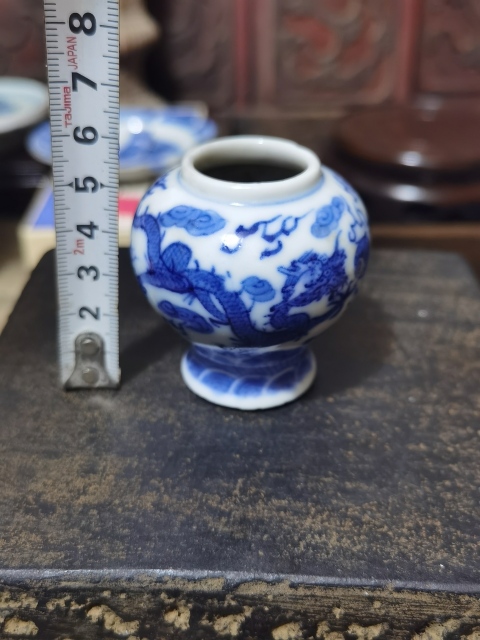 古玩陶瓷青花趕珠龍紋罐拍賣，當前價格5000元