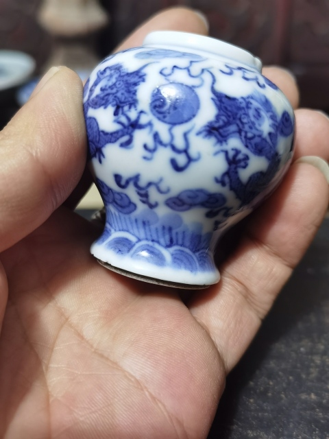 古玩陶瓷青花趕珠龍紋罐拍賣，當前價格5000元