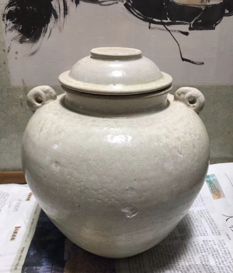 古玩陶瓷隋唐·兔系白瓷蓋罐拍賣,當(dāng)前價(jià)格60000元