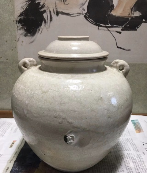 古玩陶瓷隋唐·兔系白瓷蓋罐拍賣,當(dāng)前價(jià)格60000元