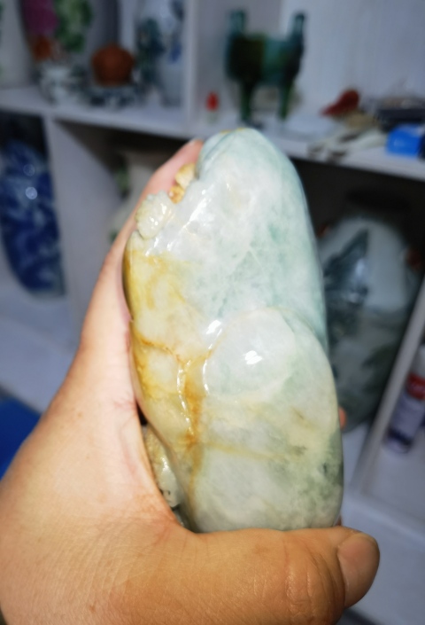 古玩玉器翡翠山子拍賣，當前價格2000元