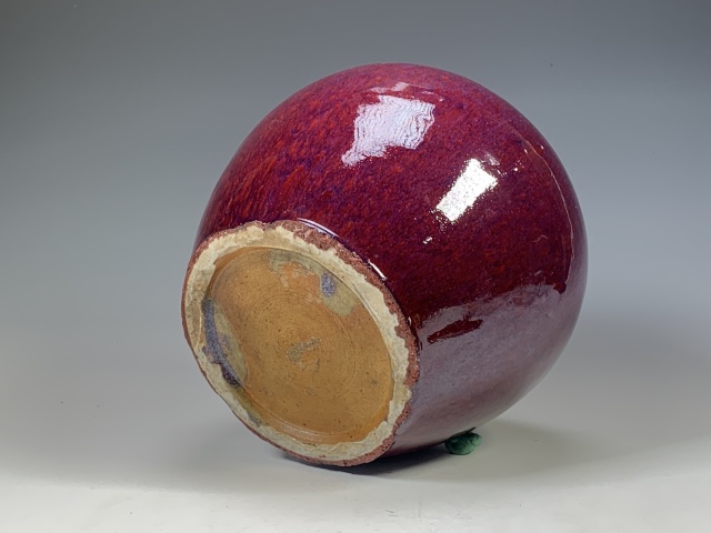 古玩陶瓷乾隆清中期·窯變紅釉西瓜蓋罐拍賣，當前價格9800元