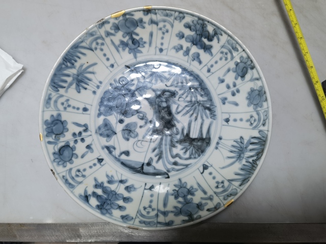 古玩陶瓷青花鳳穿牡丹圖盤拍賣,當前價格6800元