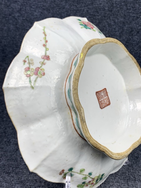 古玩陶瓷同治本朝云鶴紋粉彩盤拍賣,當前價格5888元