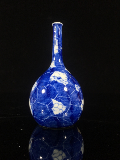 古玩陶瓷清光緒 青花留白冰梅紋瓶拍賣,當前價格1388元