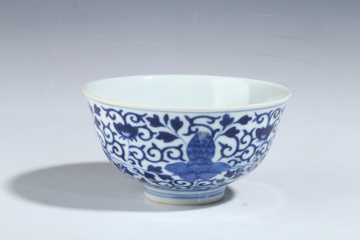 古玩陶瓷清光緒青花纏枝花卉碗 （官）拍賣，當前價格22000元