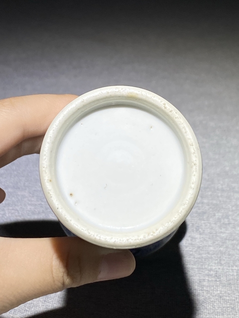 古玩陶瓷晚清人物紋青花花觚拍賣，當(dāng)前價(jià)格1480元
