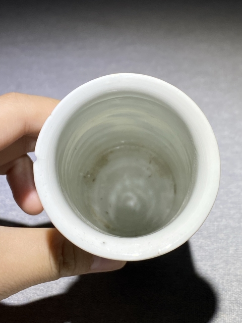 古玩陶瓷晚清人物紋青花花觚拍賣，當(dāng)前價(jià)格1480元