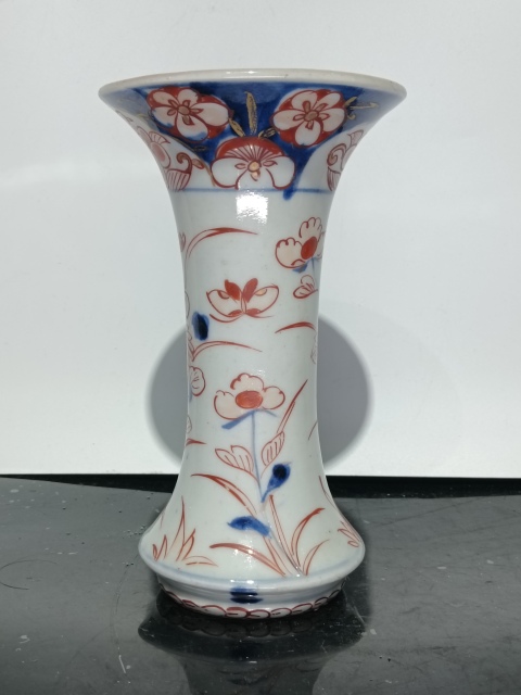 古玩陶瓷清代青花礬紅束腰花觚拍賣，當前價格6500元
