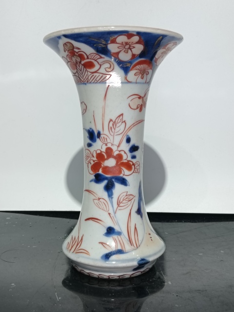 古玩陶瓷清代青花礬紅束腰花觚拍賣，當前價格6500元
