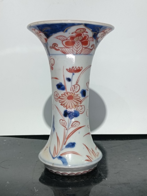 古玩陶瓷清代青花礬紅束腰花觚拍賣，當前價格6500元