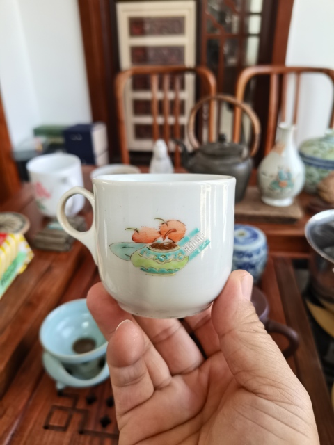 古玩陶瓷粉彩博古圖茶杯拍賣,當前價格800元