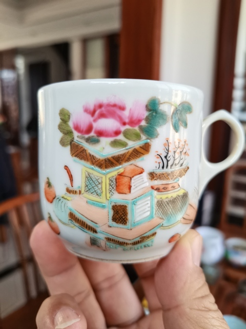 古玩陶瓷粉彩博古圖茶杯拍賣,當前價格800元