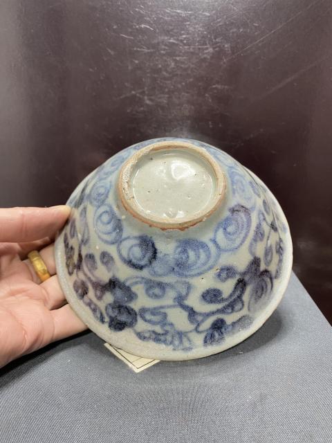 古玩陶瓷明中青花纏枝碗拍賣(mài)，當(dāng)前價(jià)格2999元