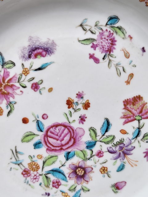 古玩陶瓷乾隆廣彩盤拍賣，當前價格2800元