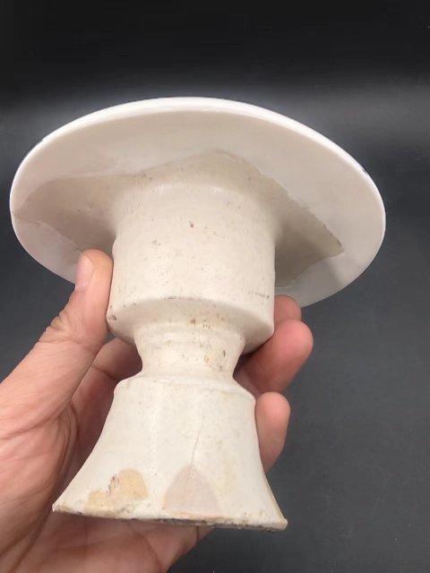 古玩陶瓷宋代?白釉行爐拍賣，當前價格2500元