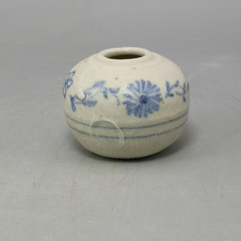 古玩陶瓷青花花卉紋水盂拍賣，當前價格980元