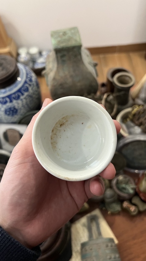 古玩陶瓷清代白釉杯拍賣，當前價格199元