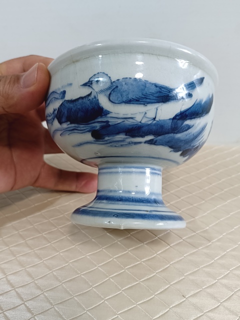 古玩陶瓷花鳥紋青花高足杯拍賣，當前價格2200元