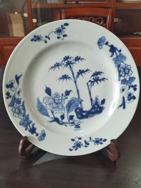 古玩陶瓷青花洞石花卉紋折沿盤拍賣，當前價格1600元