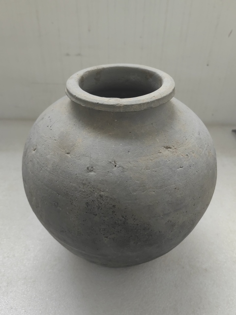 古玩陶瓷灰陶漢罐拍賣，當前價格450元