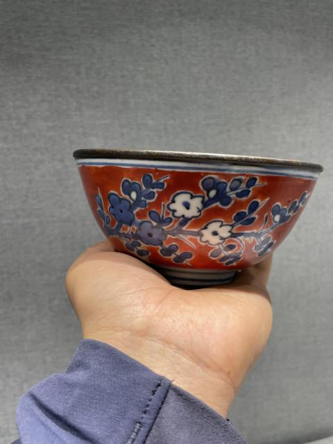 古玩陶瓷明(嘉萬)礬紅青花花卉紋茶碗拍賣，當前價格8888元