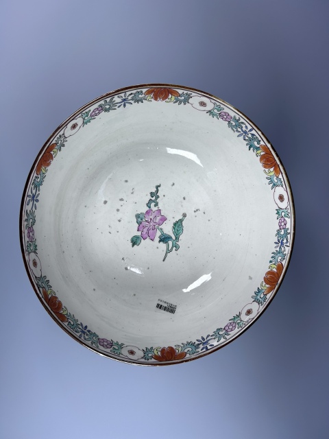 古玩陶瓷清中期祭藍(lán)描金花卉大碗拍賣，當(dāng)前價(jià)格12000元