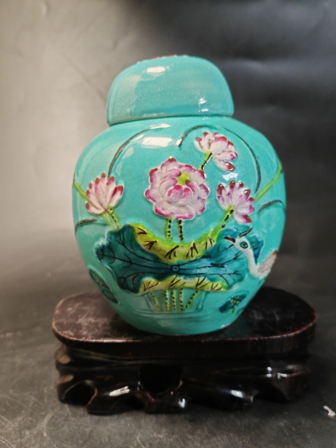 古玩陶瓷一路連科粉彩蓋罐拍賣，當前價格1200元