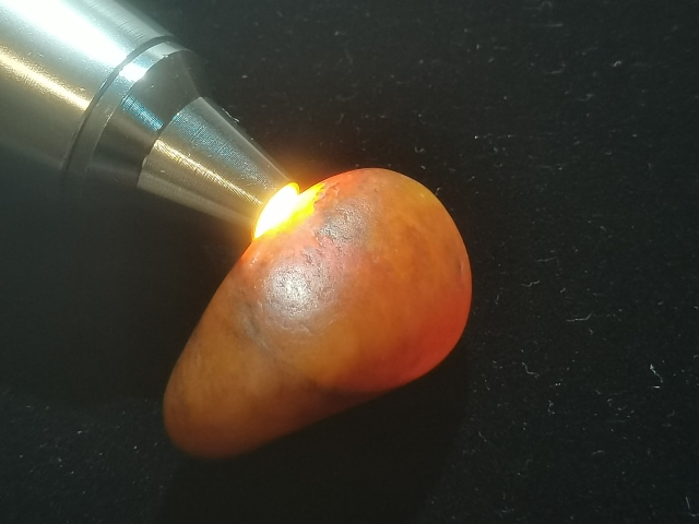 古玩玉器和田黃沁籽料原石拍賣,當(dāng)前價格490元